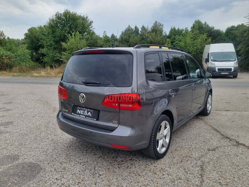 Volkswagen Touran 