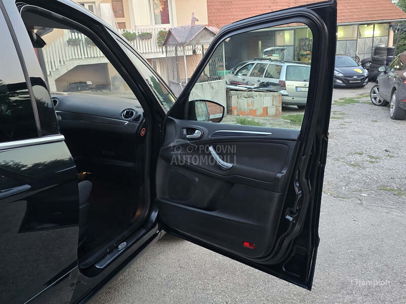 Ford Galaxy 2.0 TDCI TITANIUM