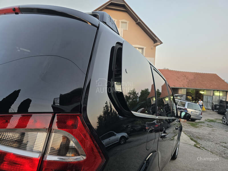 Ford Galaxy 2.0 TDCI TITANIUM