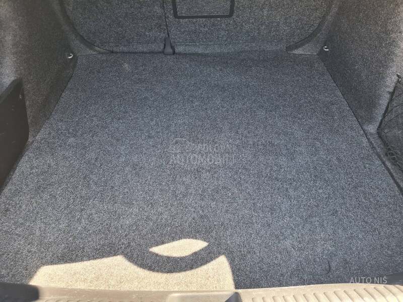Volkswagen Jetta 1.6 TDI HIGHLINE