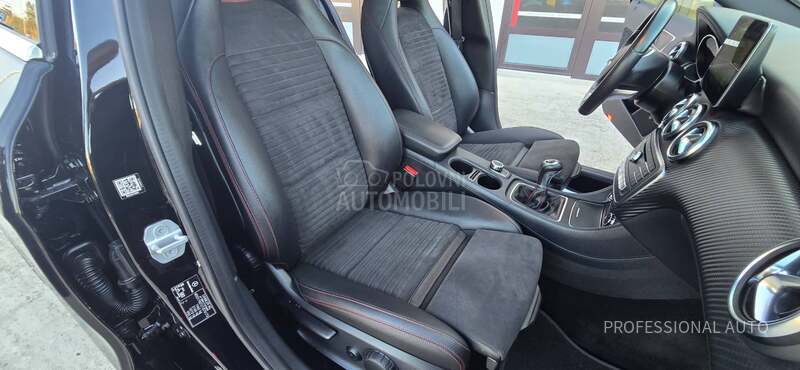 Mercedes Benz A 180 1.5d/3xAMG/Pano/Led