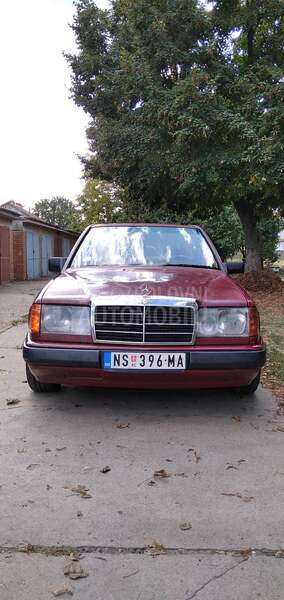 Mercedes Benz W124 200D
