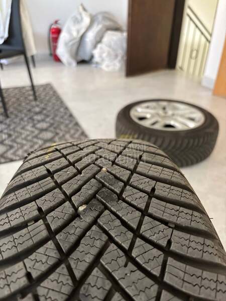 Hankook 205/55 R16 Zimska