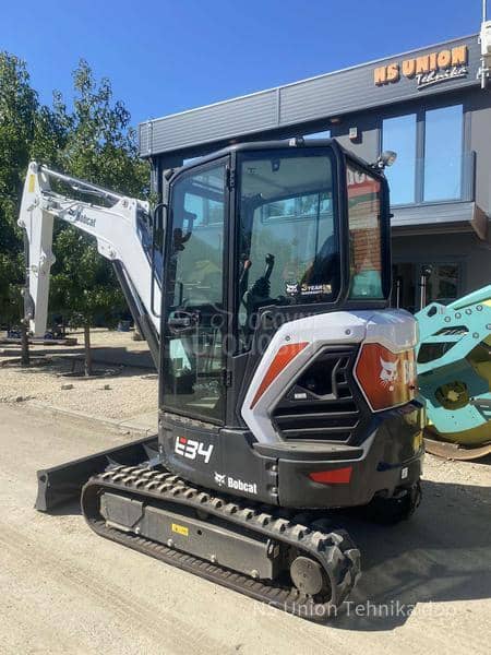 Bobcat E34