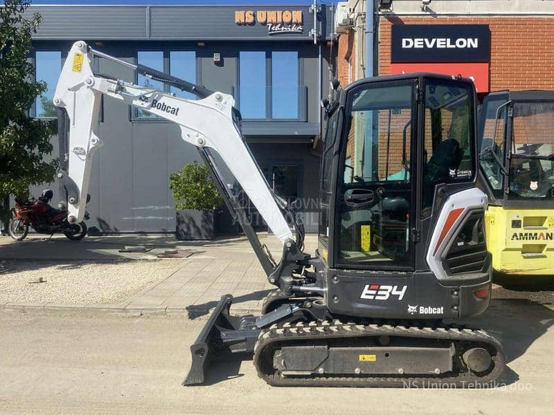 Bobcat E34
