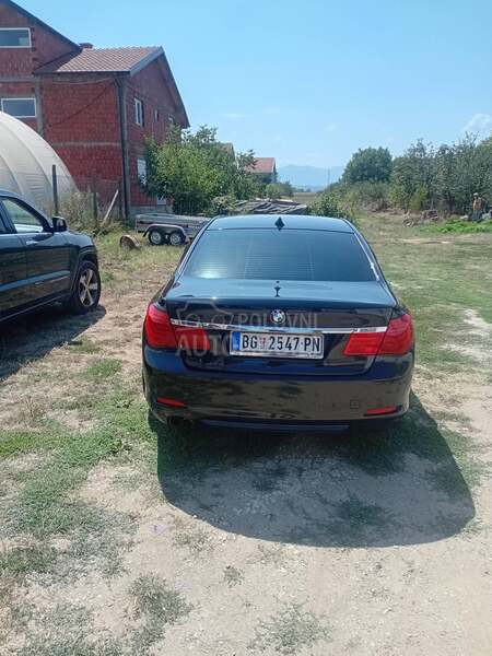 BMW 730 
