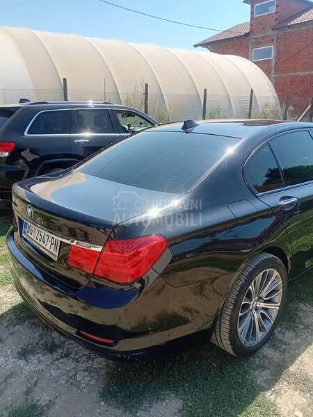 BMW 730 