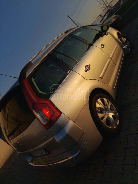 Citroen C4 Grand Picasso Restajling model