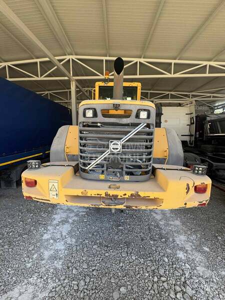 Volvo L110