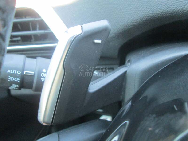 Peugeot 5008 1.5 BlueHDI GT EAT8