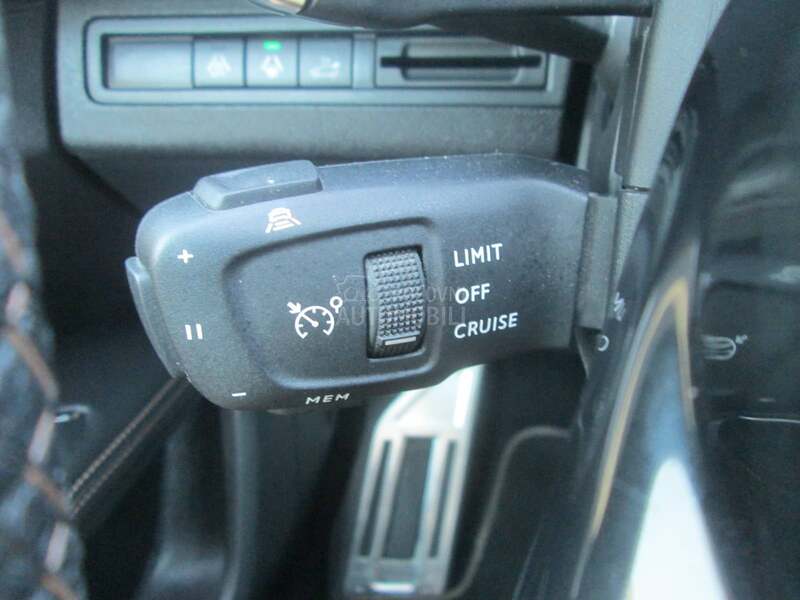 Peugeot 5008 1.5 BlueHDI GT EAT8