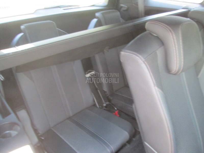 Peugeot 5008 1.5 BlueHDI GT EAT8