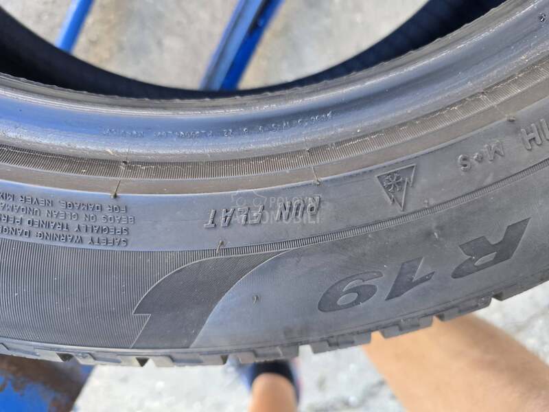 Pirelli 235/55 R19 Zimska