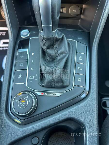 Volkswagen Tiguan 190K 4x4VIRTUAL 360