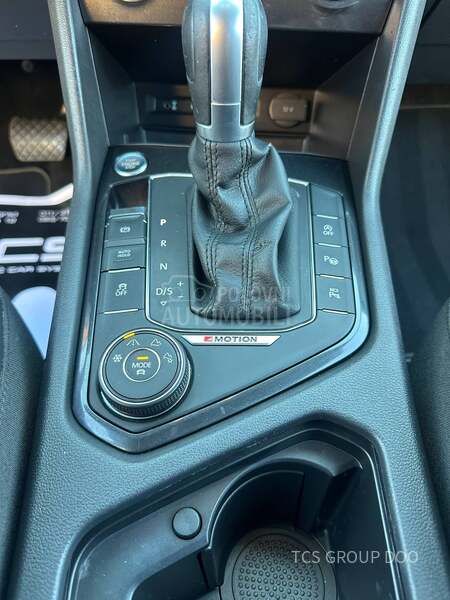 Volkswagen Tiguan 190K 4x4VIRTUAL 360