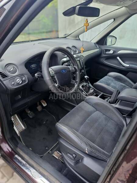 Ford S-Max 2.0 TDCI TITANIUM