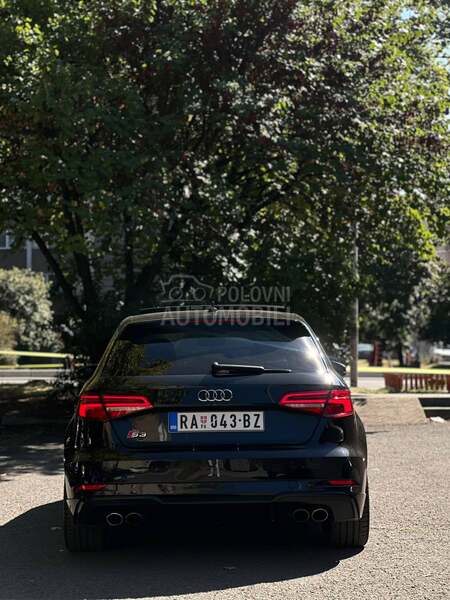 Audi S3 