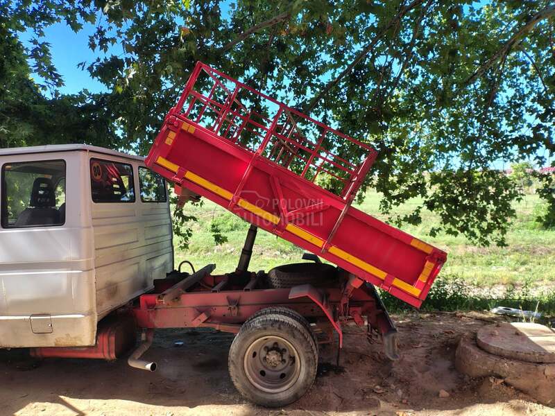 Zastava Iveco 49.10 NOV