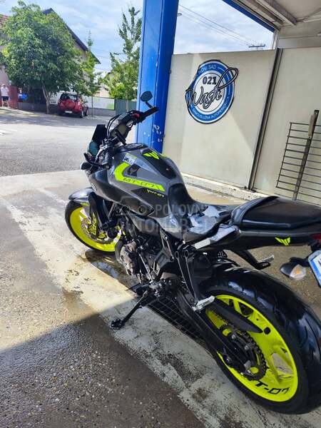 Yamaha mt 07