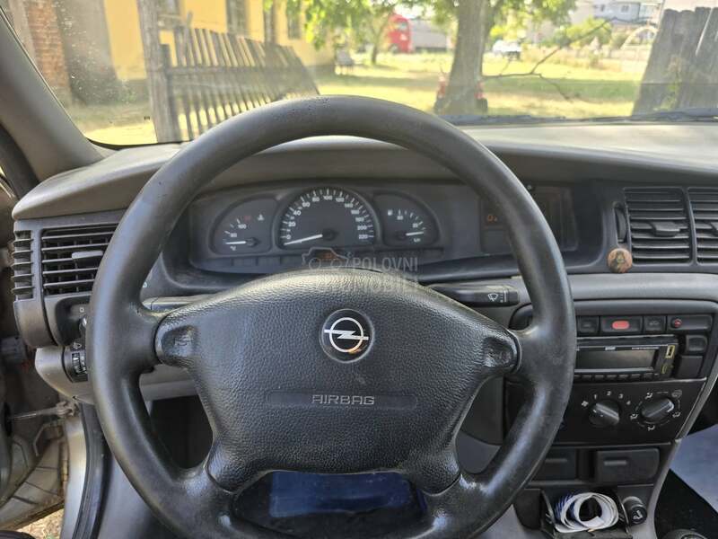 Opel Vectra B 1.6