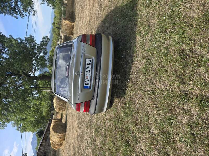 Opel Vectra B 1.6