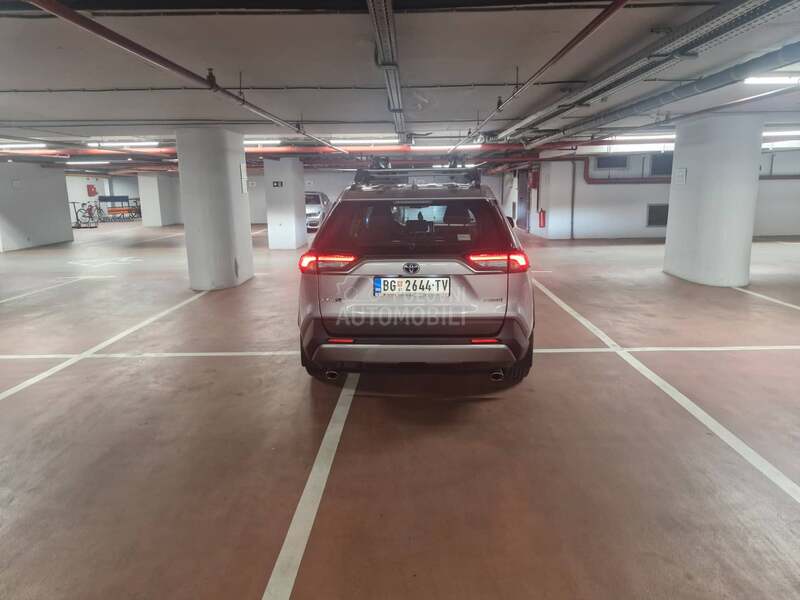 Toyota RAV 4 2.5 VVT-I Hybrid