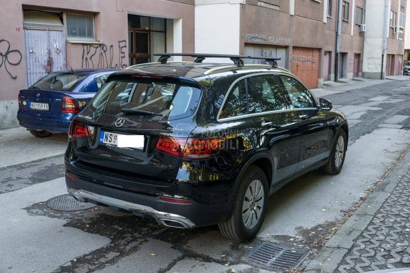 Mercedes Benz GLC 200 4MATIC 9G-TRONIC