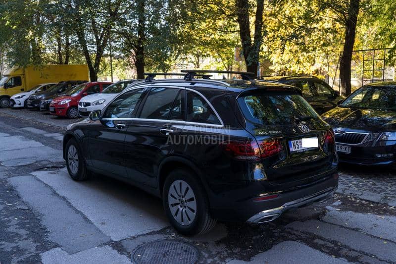 Mercedes Benz GLC 200 4MATIC 9G-TRONIC