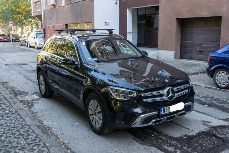 Mercedes Benz GLC 200 4MATIC 9G-TRONIC