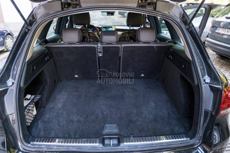 Mercedes Benz GLC 200 4MATIC 9G-TRONIC