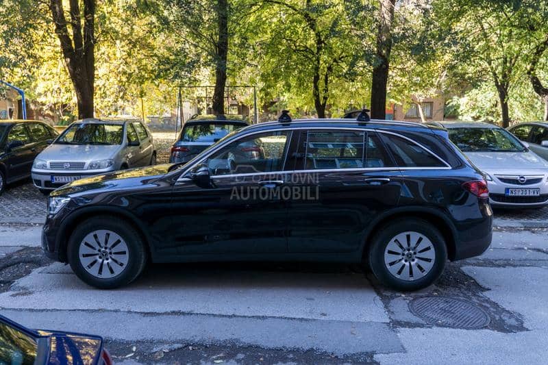 Mercedes Benz GLC 200 4MATIC 9G-TRONIC