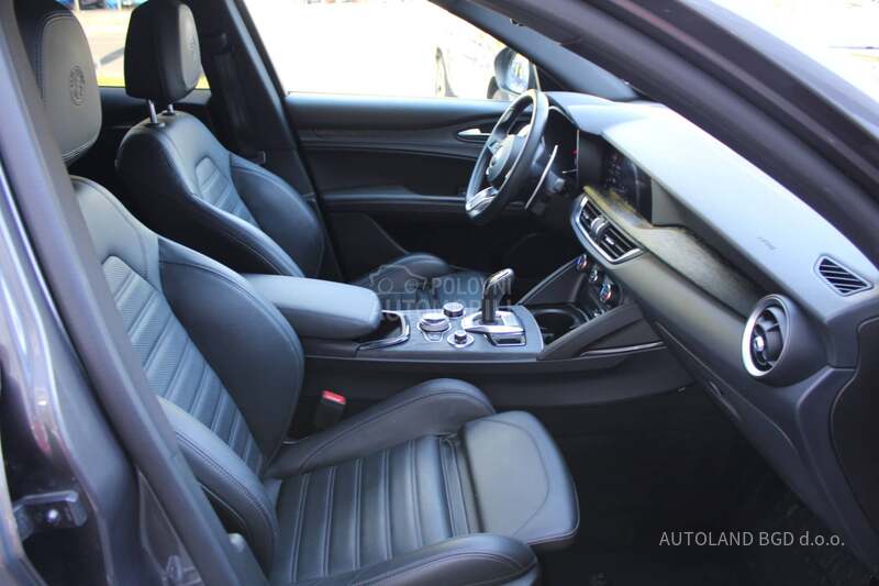 Alfa Romeo Stelvio 2.0 VELOCE Q4 AUT