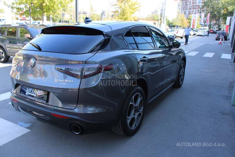 Alfa Romeo Stelvio 2.0 VELOCE Q4 AUT