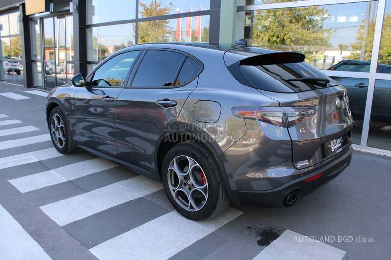 Alfa Romeo Stelvio 2.0 VELOCE Q4 AUT