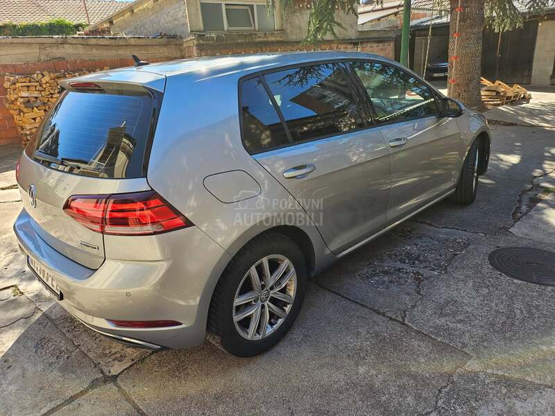 Volkswagen Golf 7 TGI