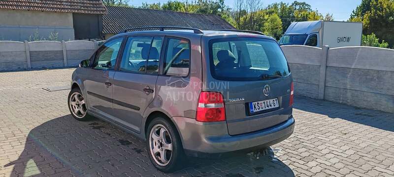 Volkswagen Touran 1.6