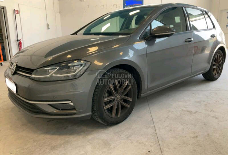 Volkswagen Golf 7 2.0TDI BUSINES