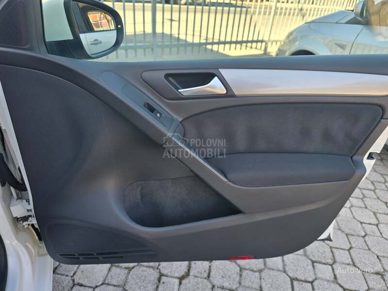Volkswagen Golf 6 1.6 TDI