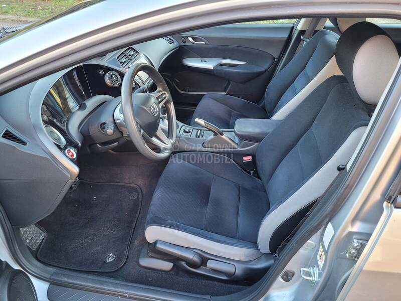 Honda Civic 5DR