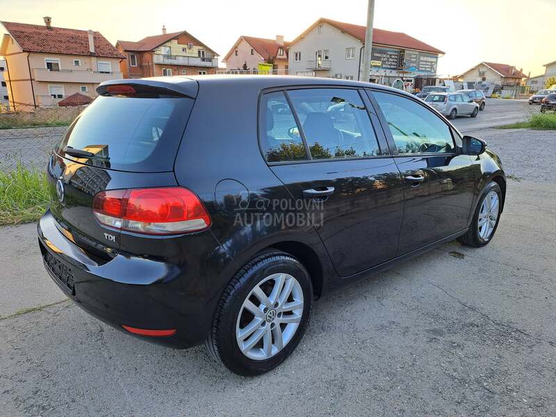 Volkswagen Golf 6 2.0 HIGHLINE /DSG/