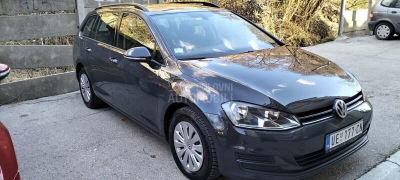 Volkswagen Golf 7 1.6 bluemotion