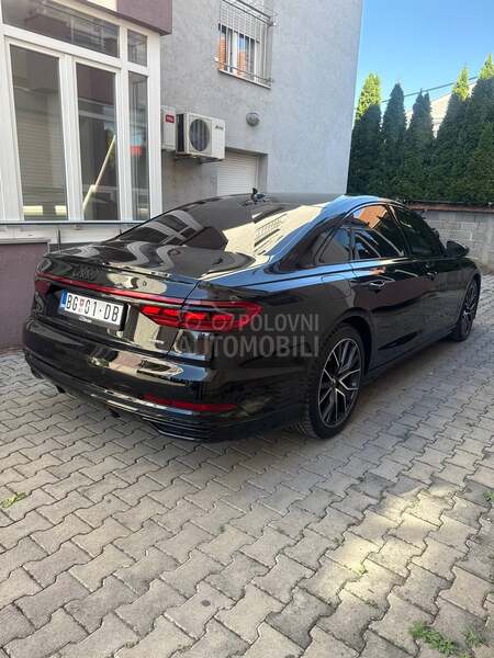 Audi A8 S line