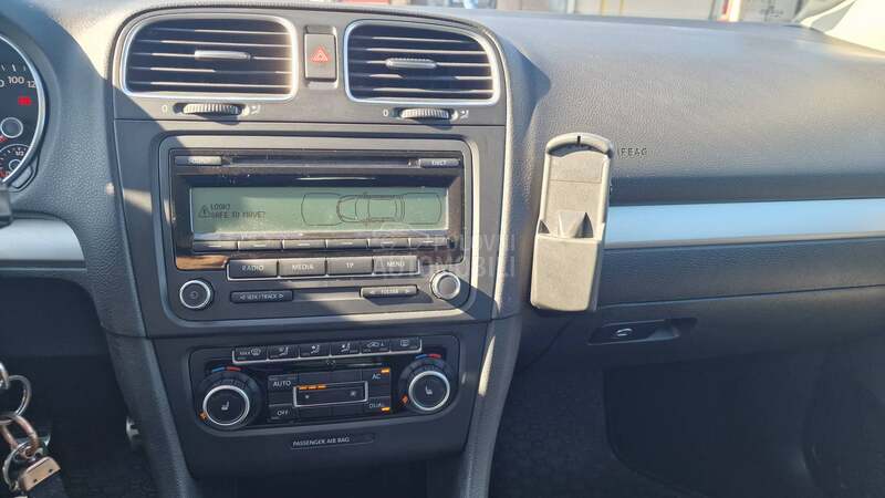 Volkswagen Golf 6 1.6tdi 105k početnik