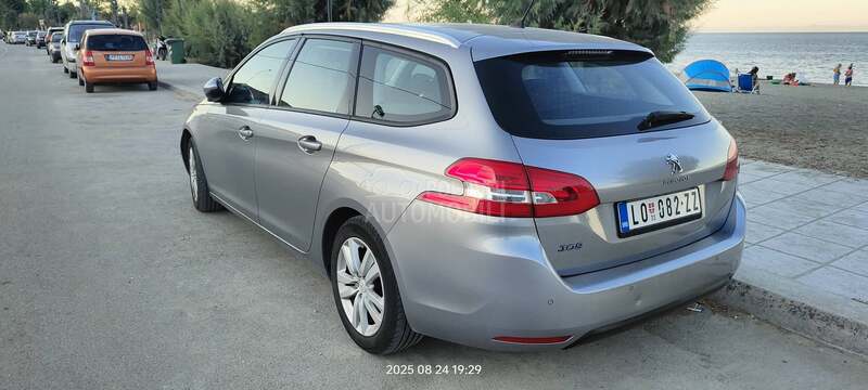 Peugeot 308 1.6eHDi