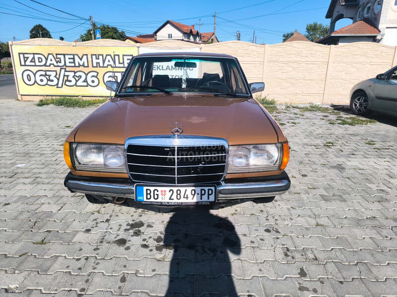 Mercedes Benz W123 200d