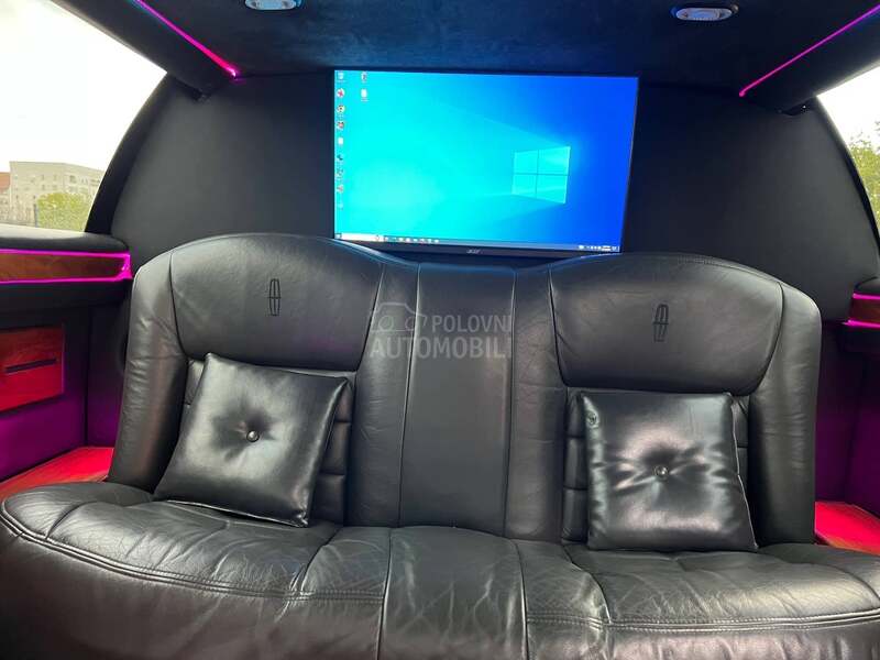 Lincoln Town car ENTERPRISES 4.6