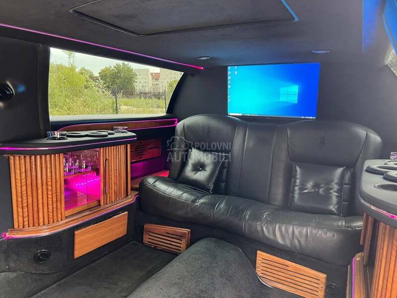 Lincoln Town car ENTERPRISES 4.6