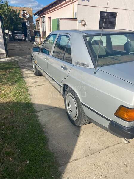 Mercedes Benz 190 2.0