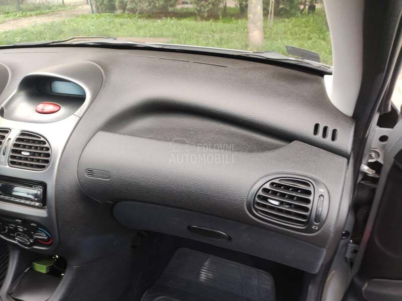Peugeot 206 1.6