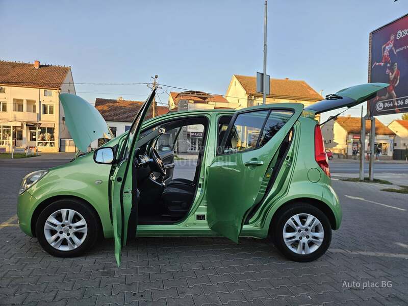 Opel Agila 1.2